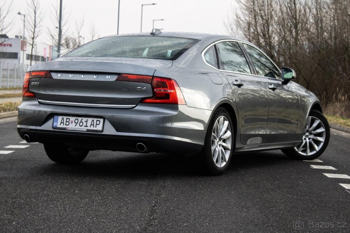 Volvo S90 D4 2.0L Drive-E Momentum A/T8 - 4