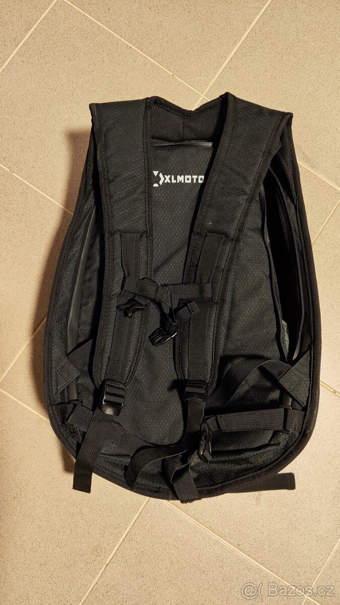 Prodám batoh XLMOTO - 4
