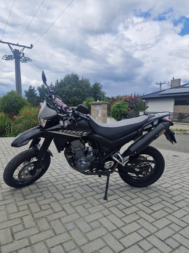Yamaha XT660X