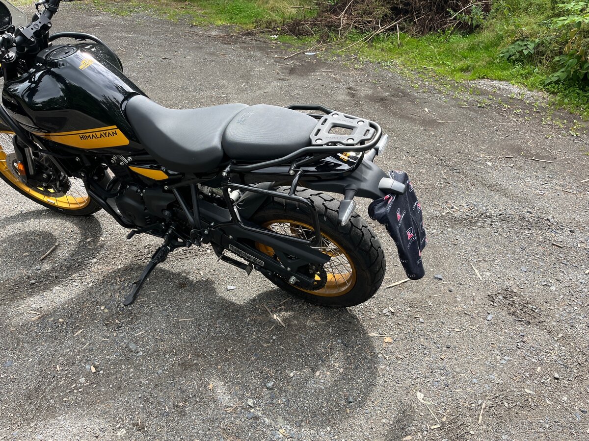 Royal Enfield Himalayan 452