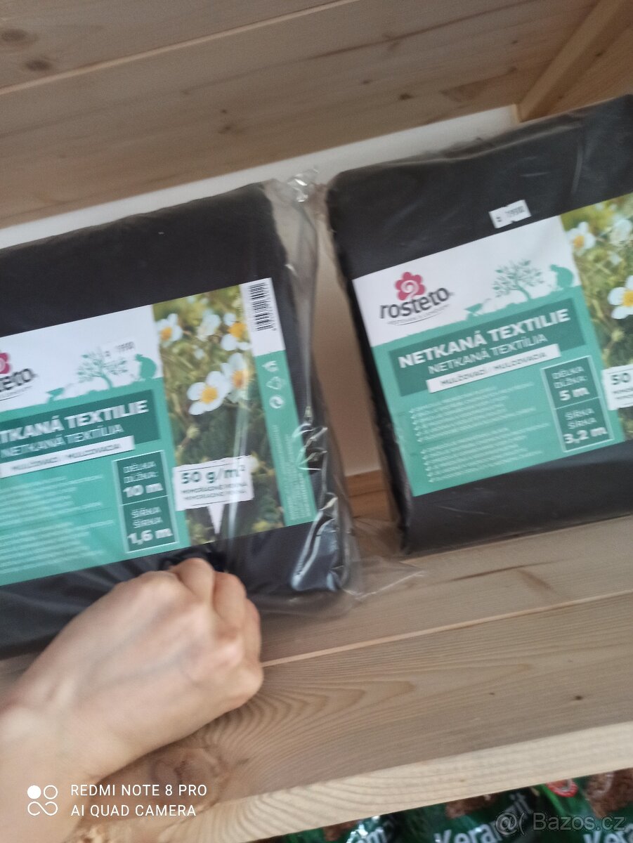 Mix zboží zahrada, hnojiva + plastové truhlíky - prodej po k - 4