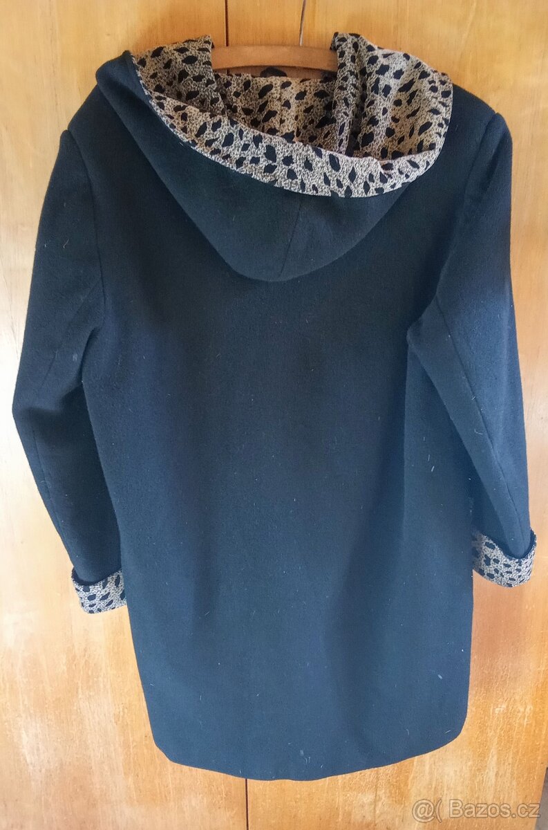 Dámský zimní kabát s kapucí vel. L/XL - 4