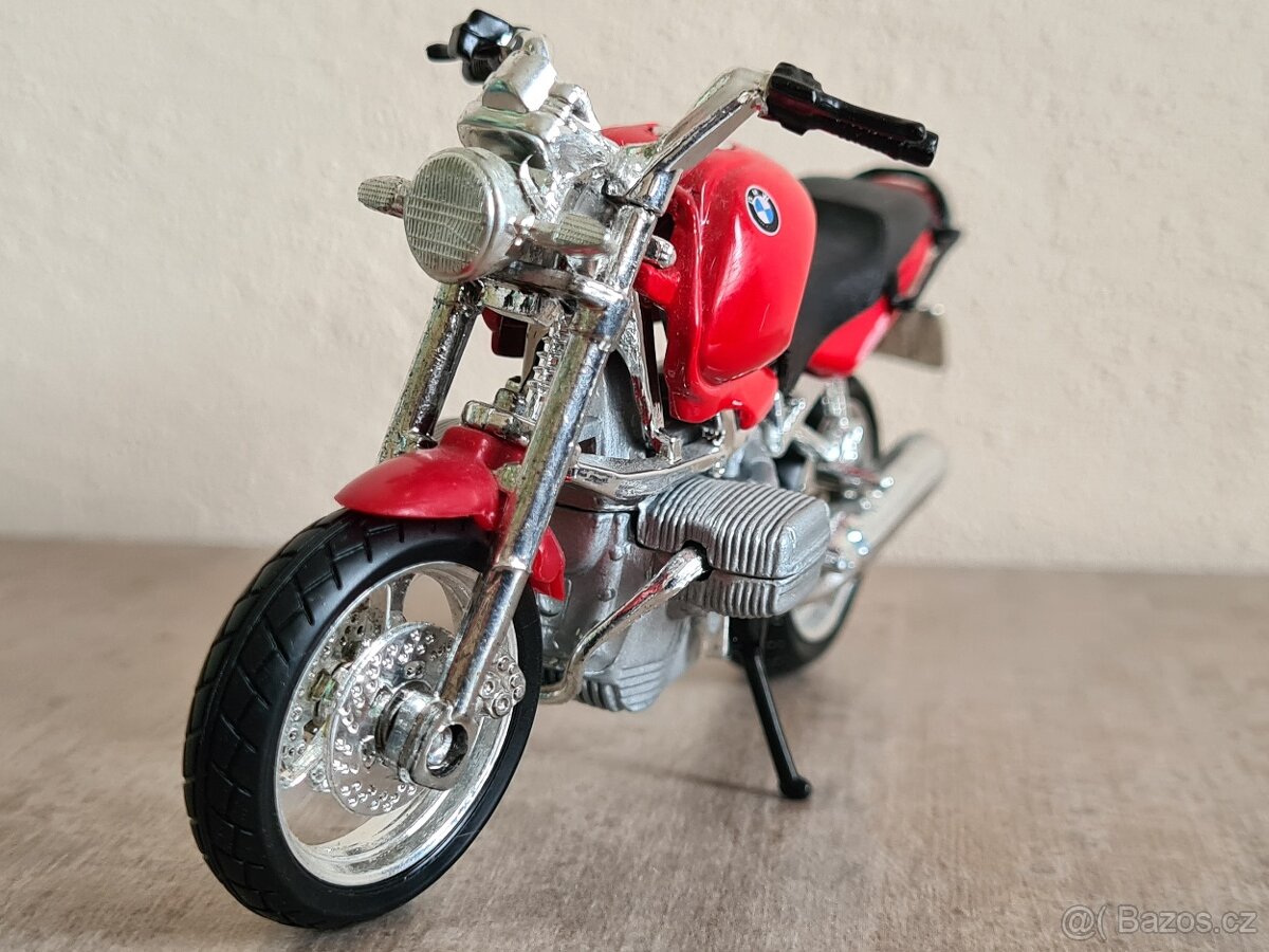 Model motorky BMW R1100R rot, Maisto Motorrad 1:18 - 4