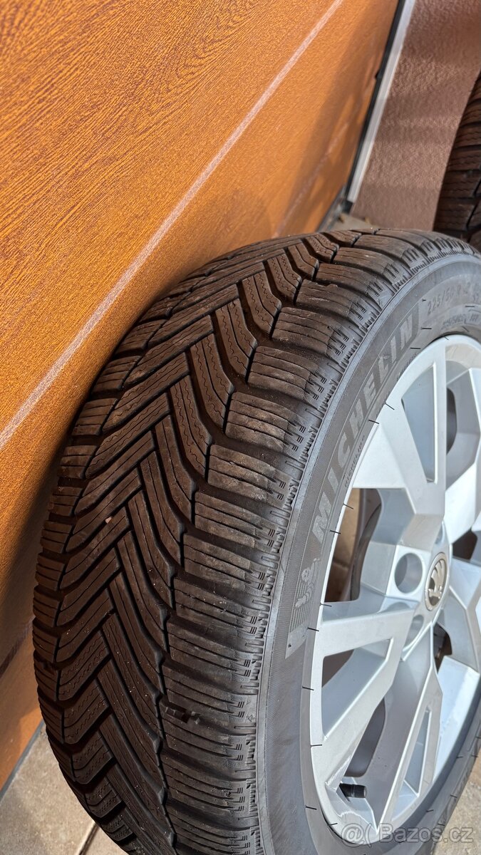 ALU KOLA Škoda R17 5X112 ZIMNÍ PNEU 225/50 R17 - 4