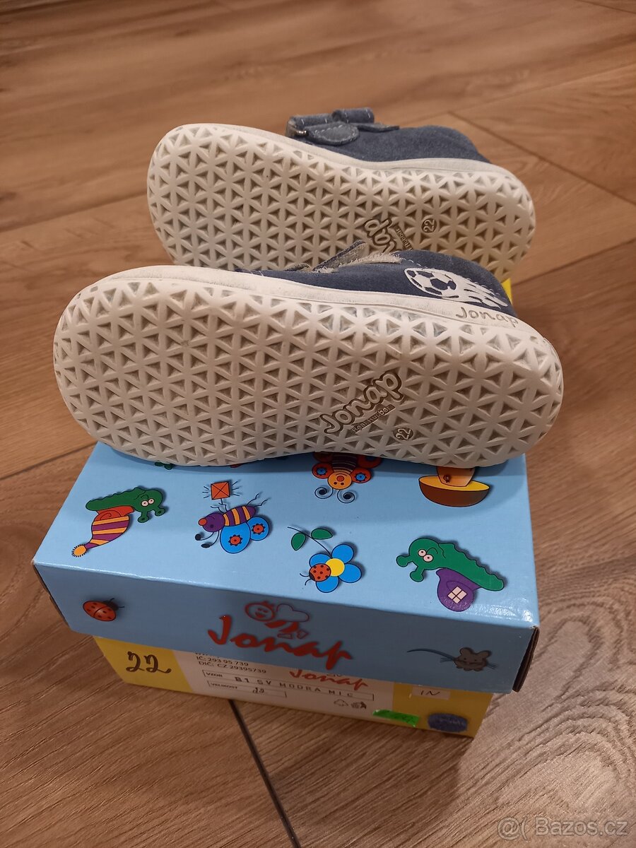 Barefoot Jonap 22 - 4