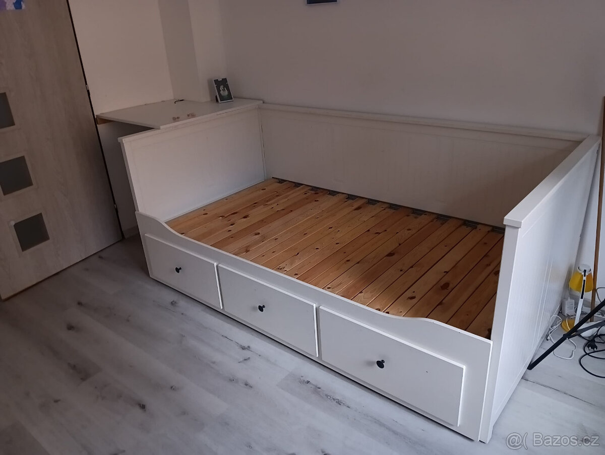 Postel rozkládací s úložným prostorem - 4