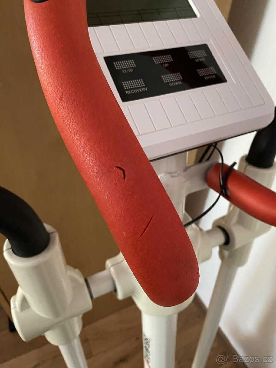 Eliptický trenažér orbitrek - 4