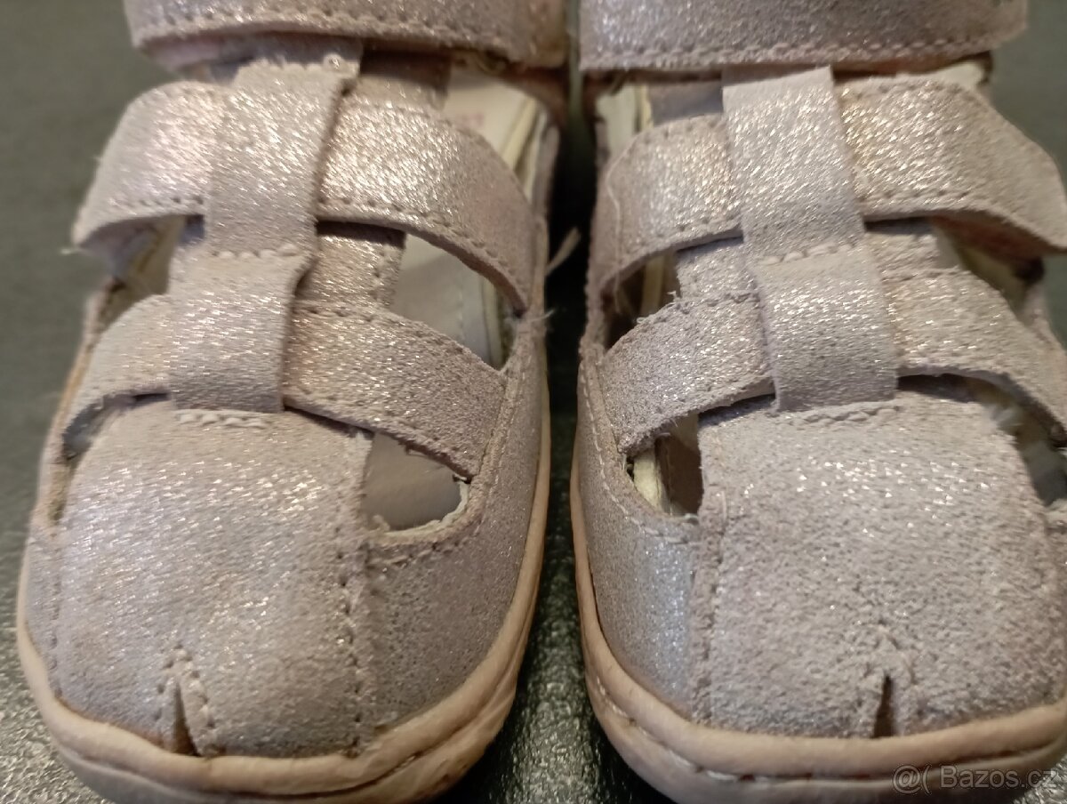 Třpytivé sandálky pro holcičku DD STEP vel. 27 - 4