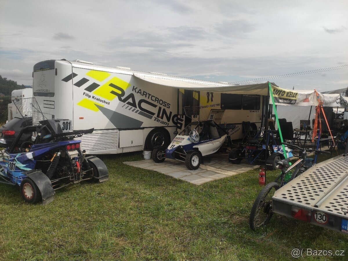 Prodám Obytný autobus Karosa Recreo - 4