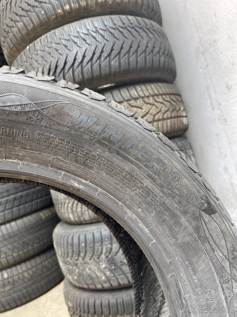 Zimní pneum 215/55/16 Point S Winter - 4