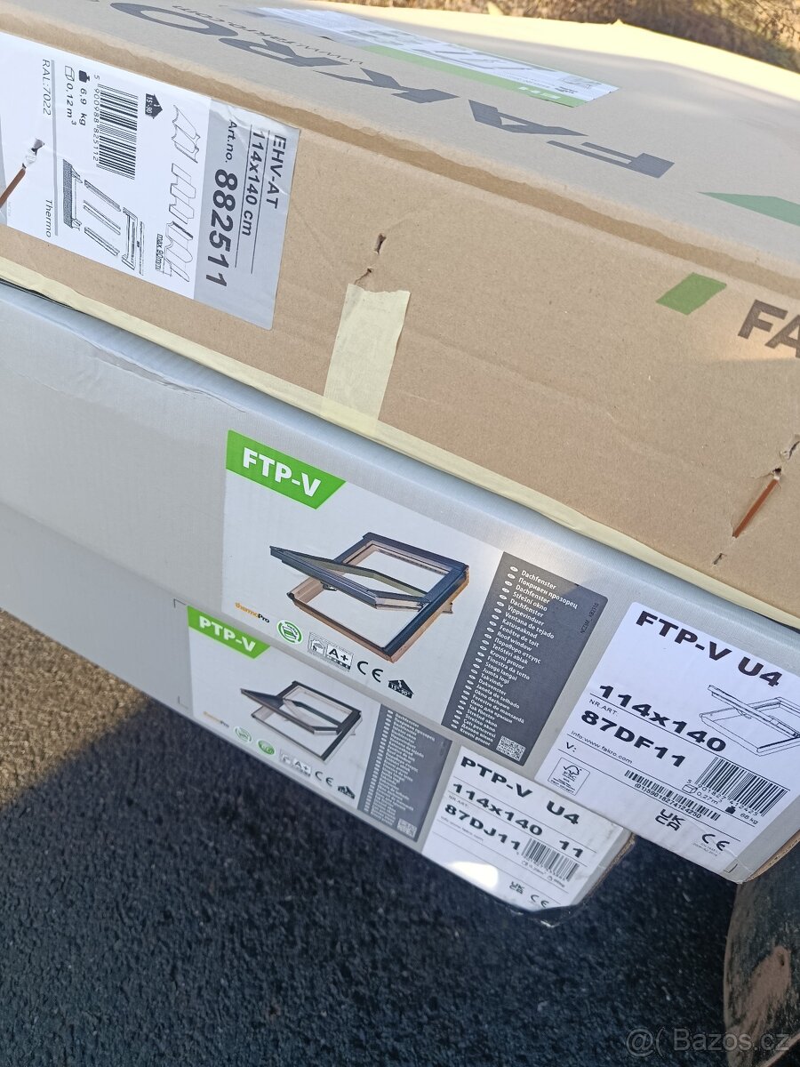 Dřevěné kyvné okno FTP-V U4 FSC - 4