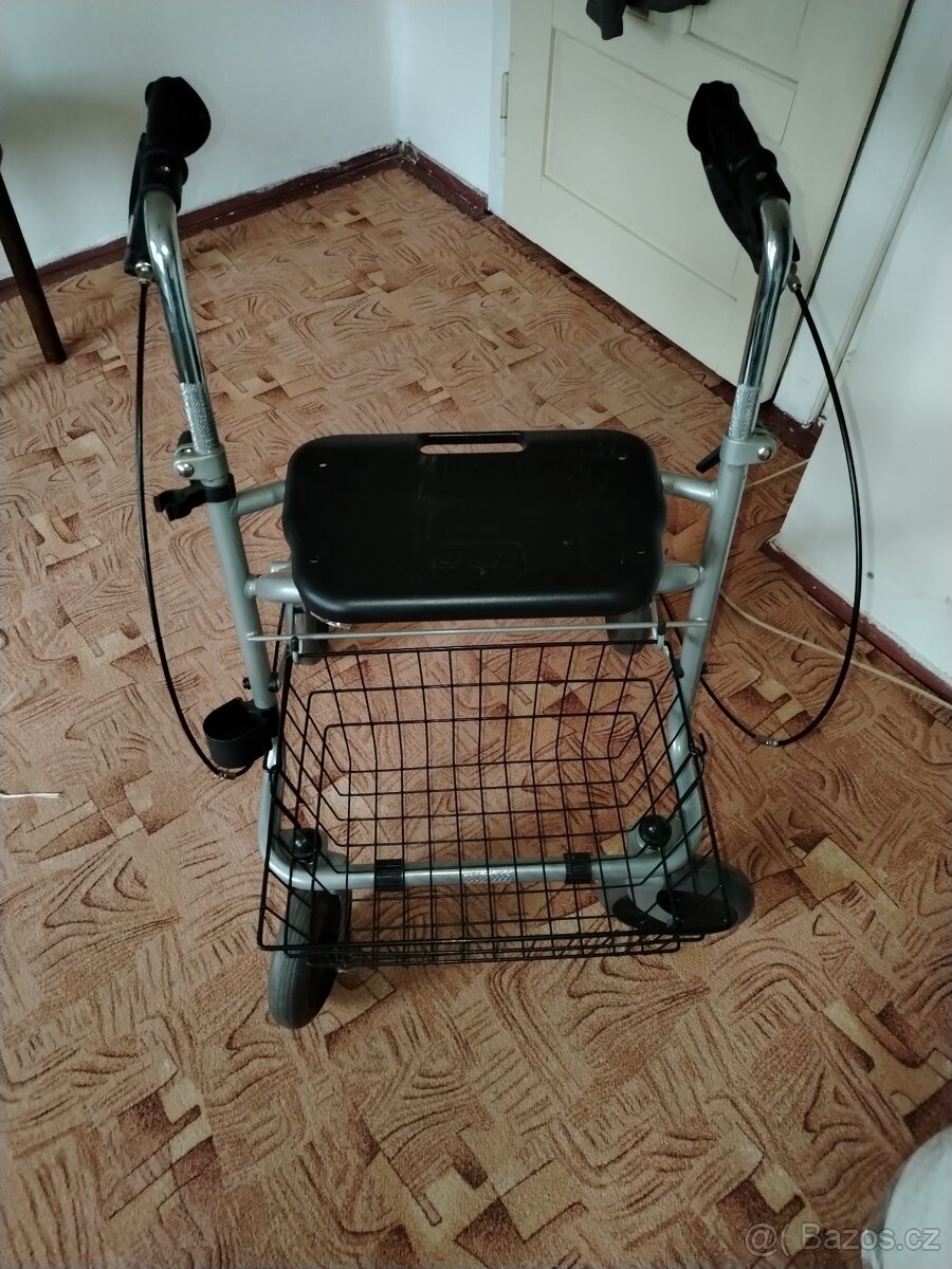 Invalidní choditko - 4