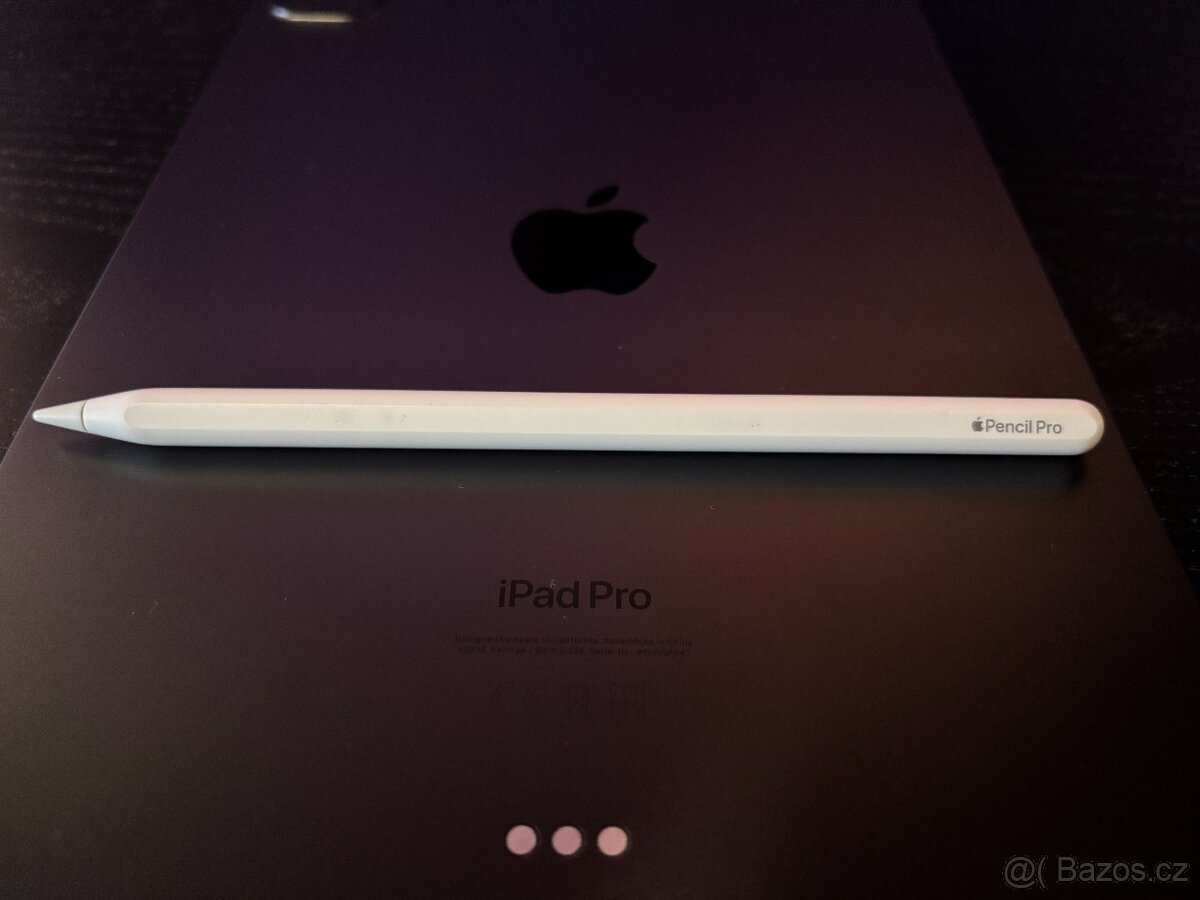 iPad Pro 11" 256GB M4 Vesmírně černý 2024 - 4