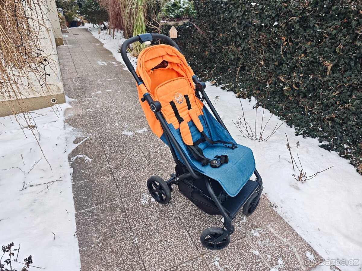 Cybex Eezy S+ Tropical Blue 2019 - 4