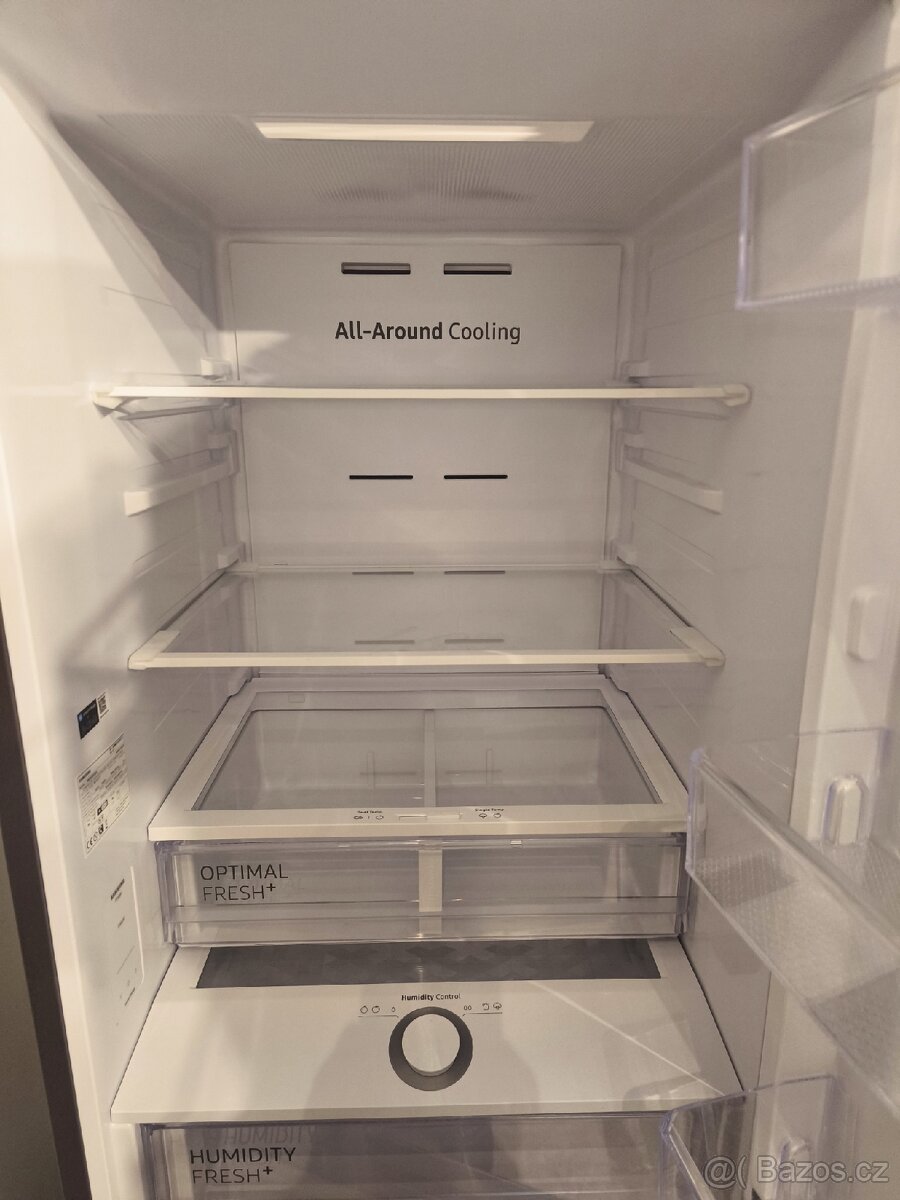 Chladnička s mrazničkou Samsung RB34C603CB1/EF černá - 4