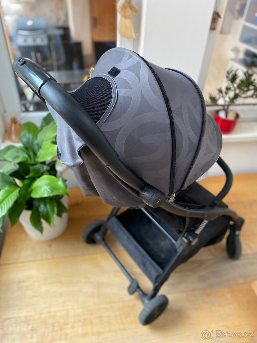 Cestovní kočárek hybrid - 4