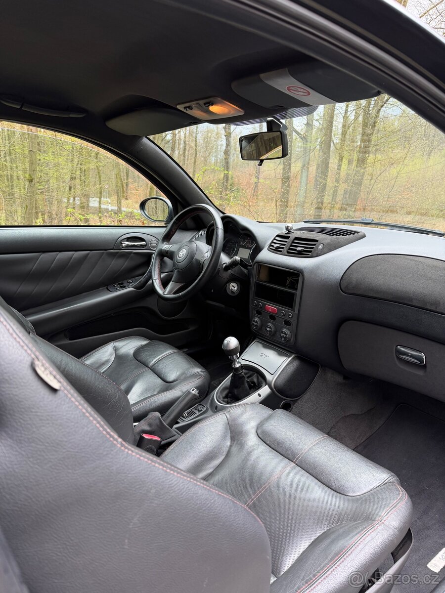 Alfa romeo 147 q2 - 4