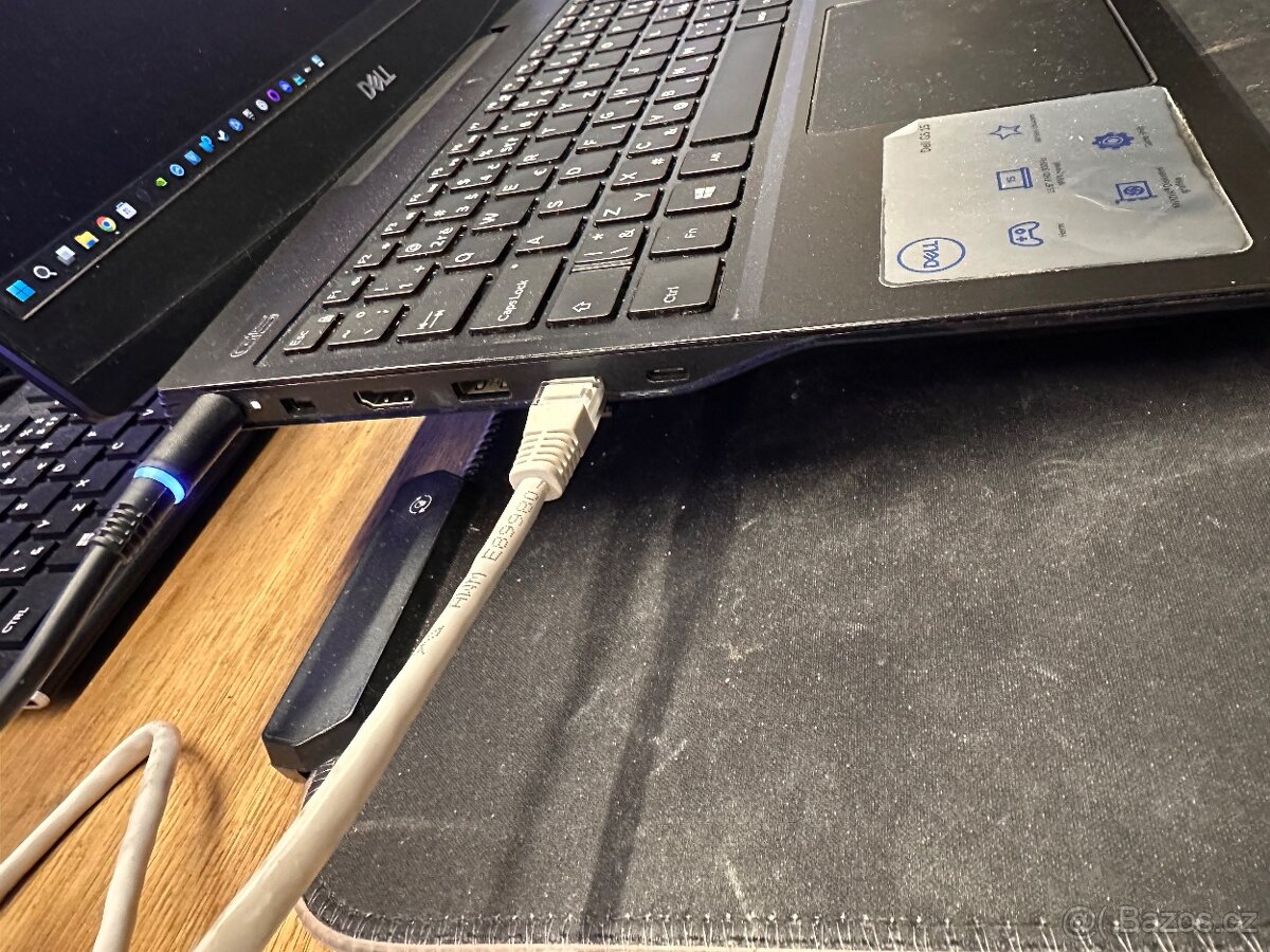Herní notebook Dell G5 15 5500 - 4