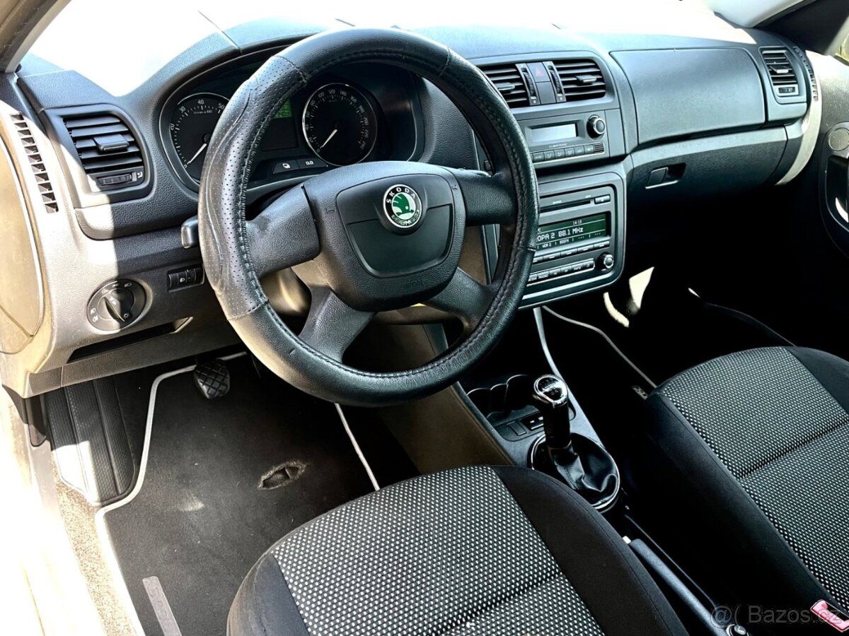 Škoda Roomster 1.2 TSi Scout - 4