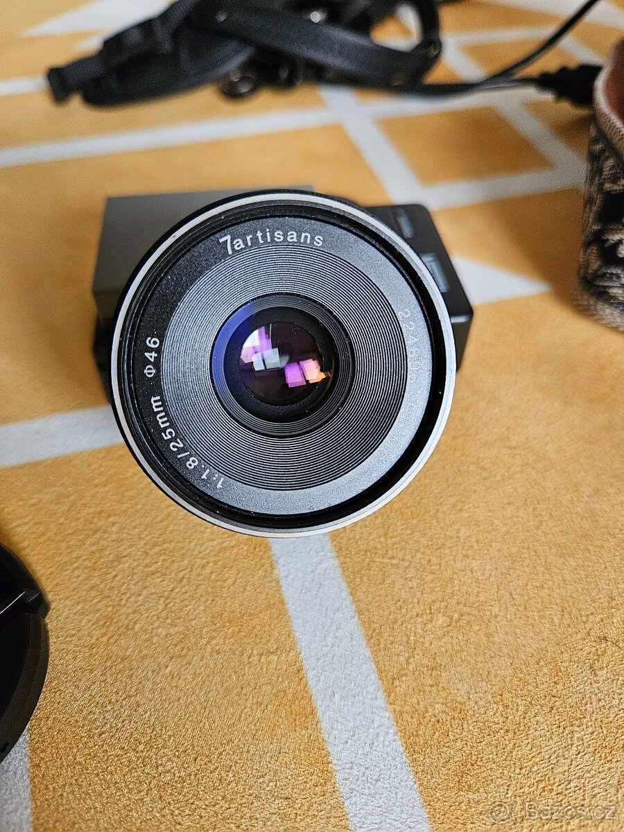 Olympue OMD-EM1 Mark1 + objektivy - 4