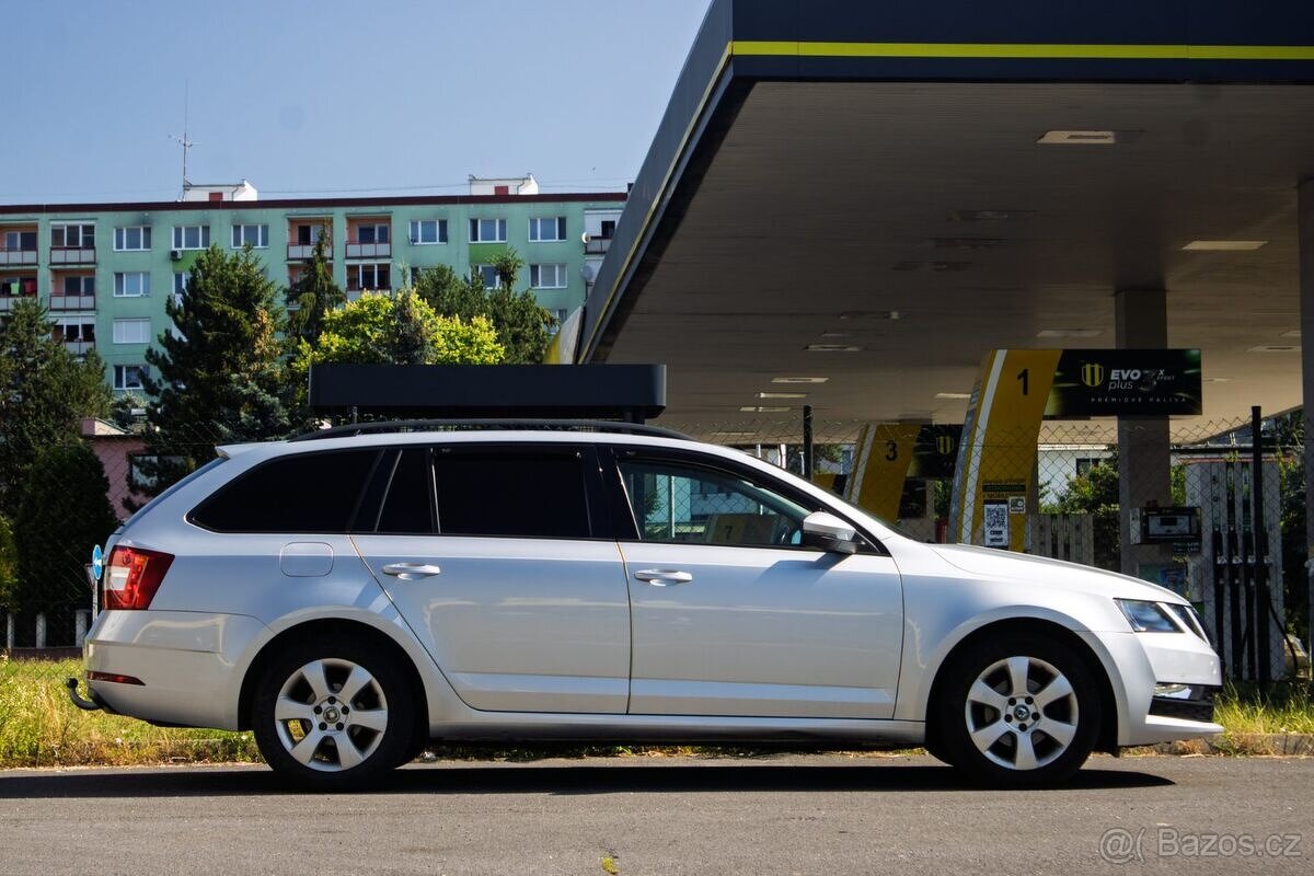 Škoda Octavia Combi 1.6 TDI 85kW MT5 - 4