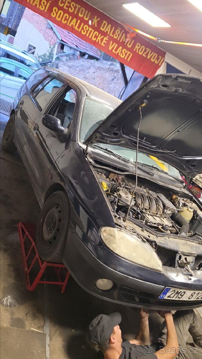 Renault Megane - 4