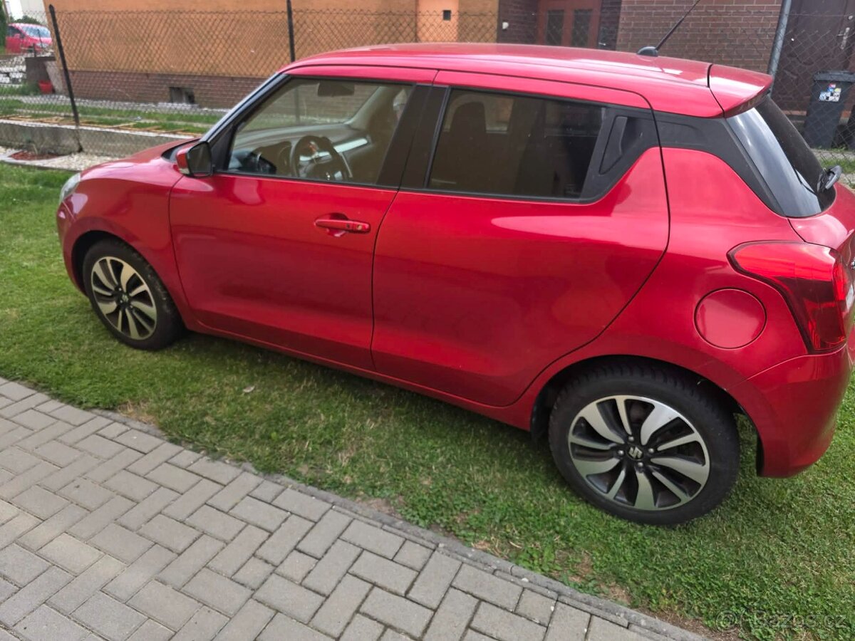 Suzuki Swift 1.0 SHVS Elegance - 4