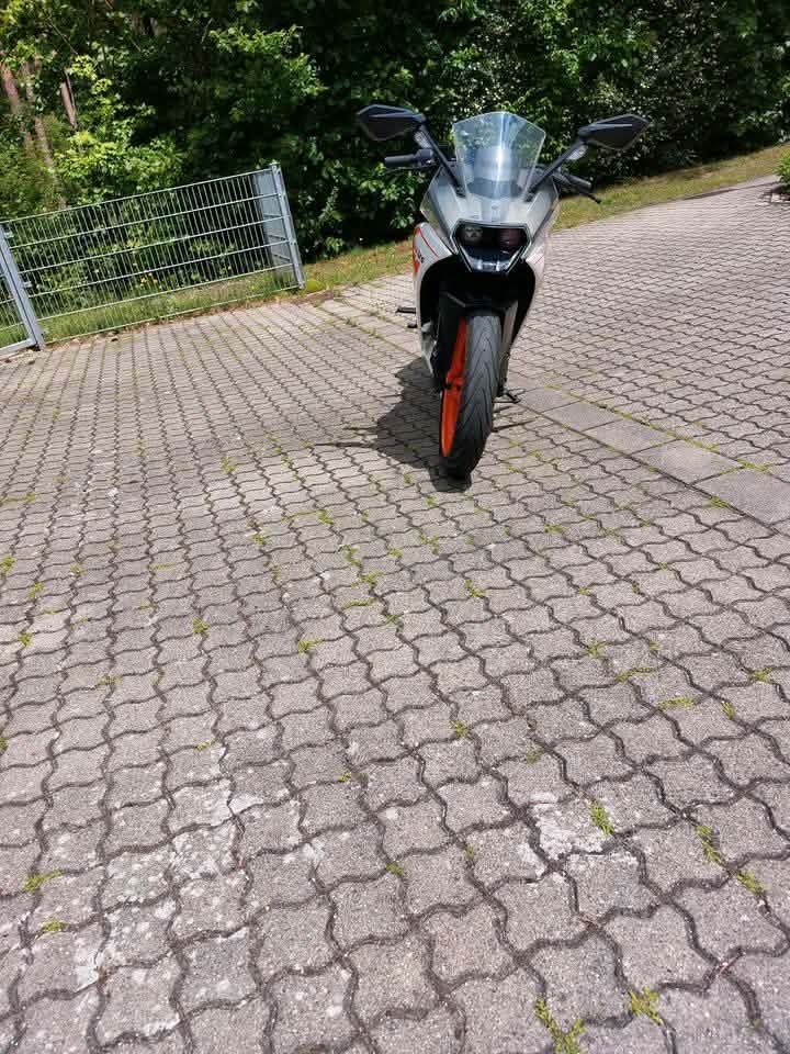 KTM RC 125 rok 2016 - 4