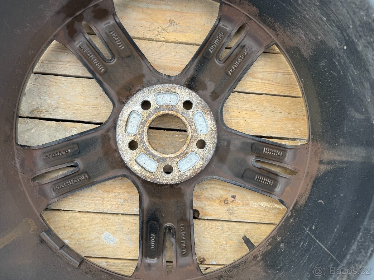 Prodám Originál ALU disk Volvo 19¨ sada 3931 - 4