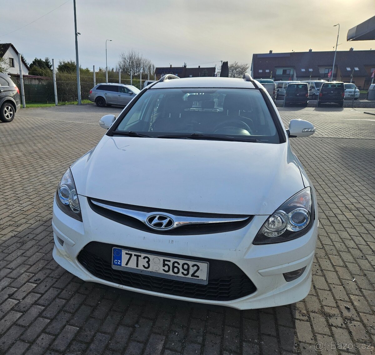 Hyundai i30cw kombi dohodou - 4