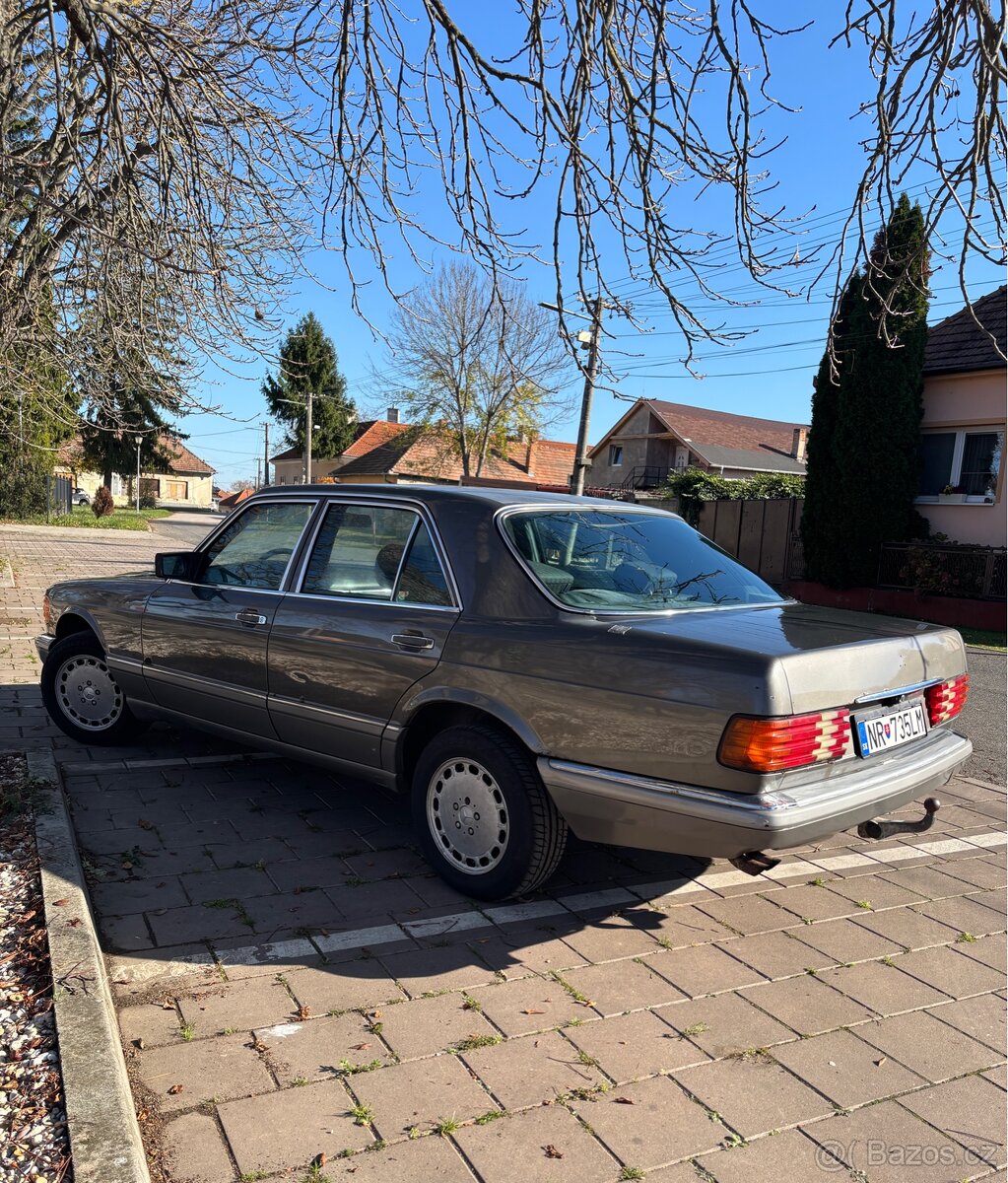 Mercedes-Benz W126 S 300SE - MANUÁL - 4