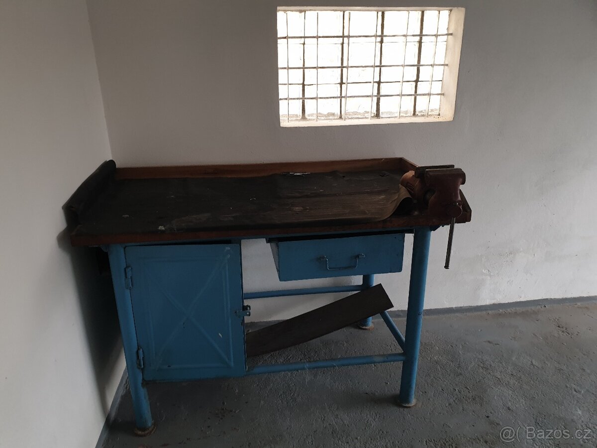 Garáž Hodonín po kompletní rekonstrukci (230V,380V-16,32A) - 4