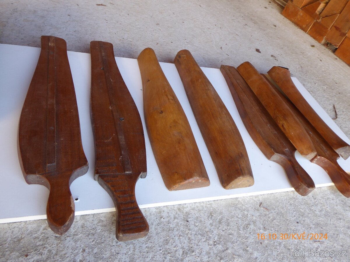 VYSOKÉ DÁMSKÉ CELOKOŽENÉ BOTY - 4