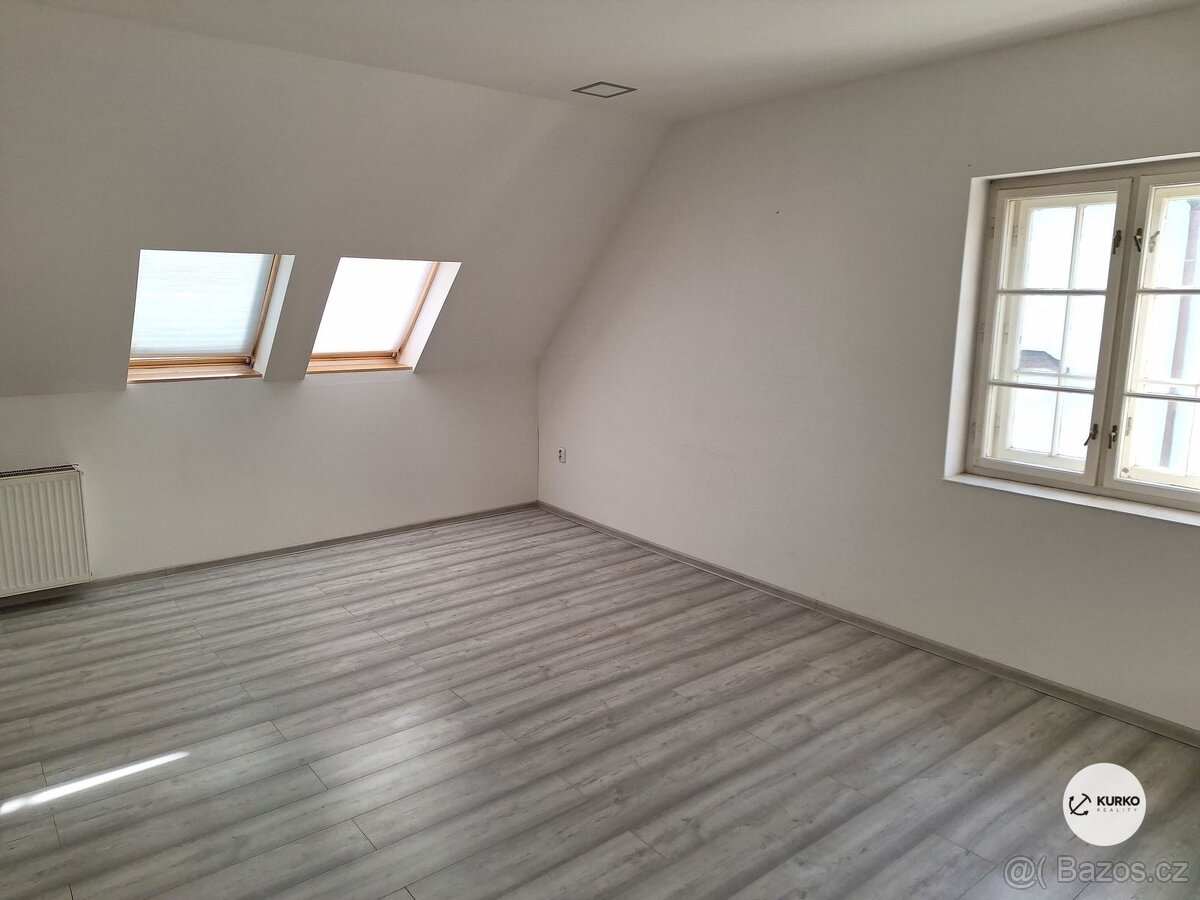 Pronájem komerčního prostoru na ul. Na Poříčí, Frýdek - 4