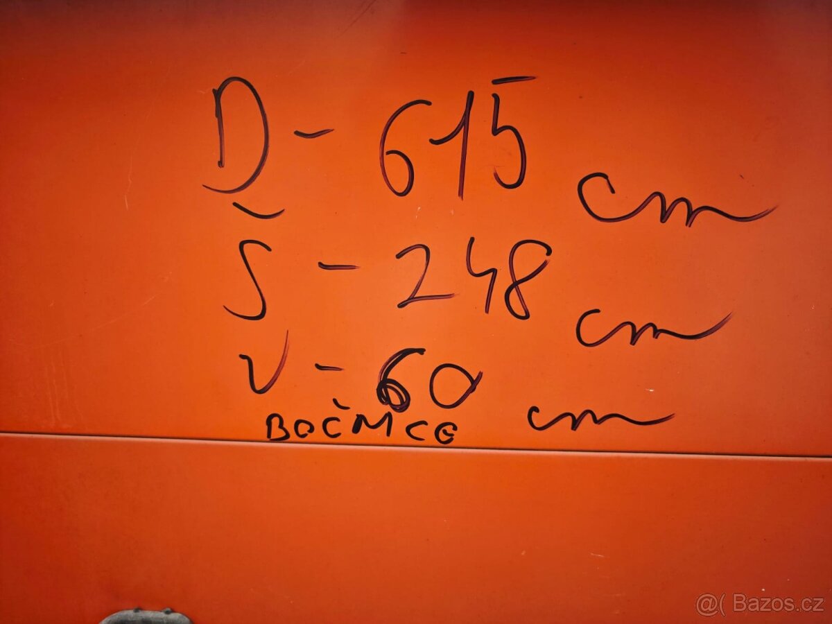 Valník s bočnicemi - 615 cm - 4