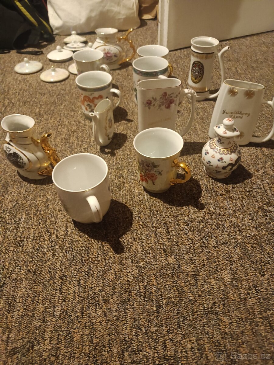 Prodám starý hrnečky pokličky a pítka - 4