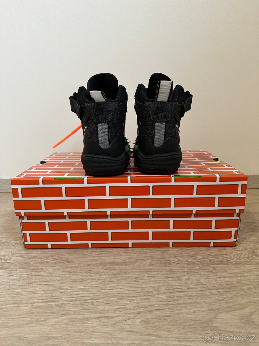 Off White x Nike Air Force 1 Mid Black - 4