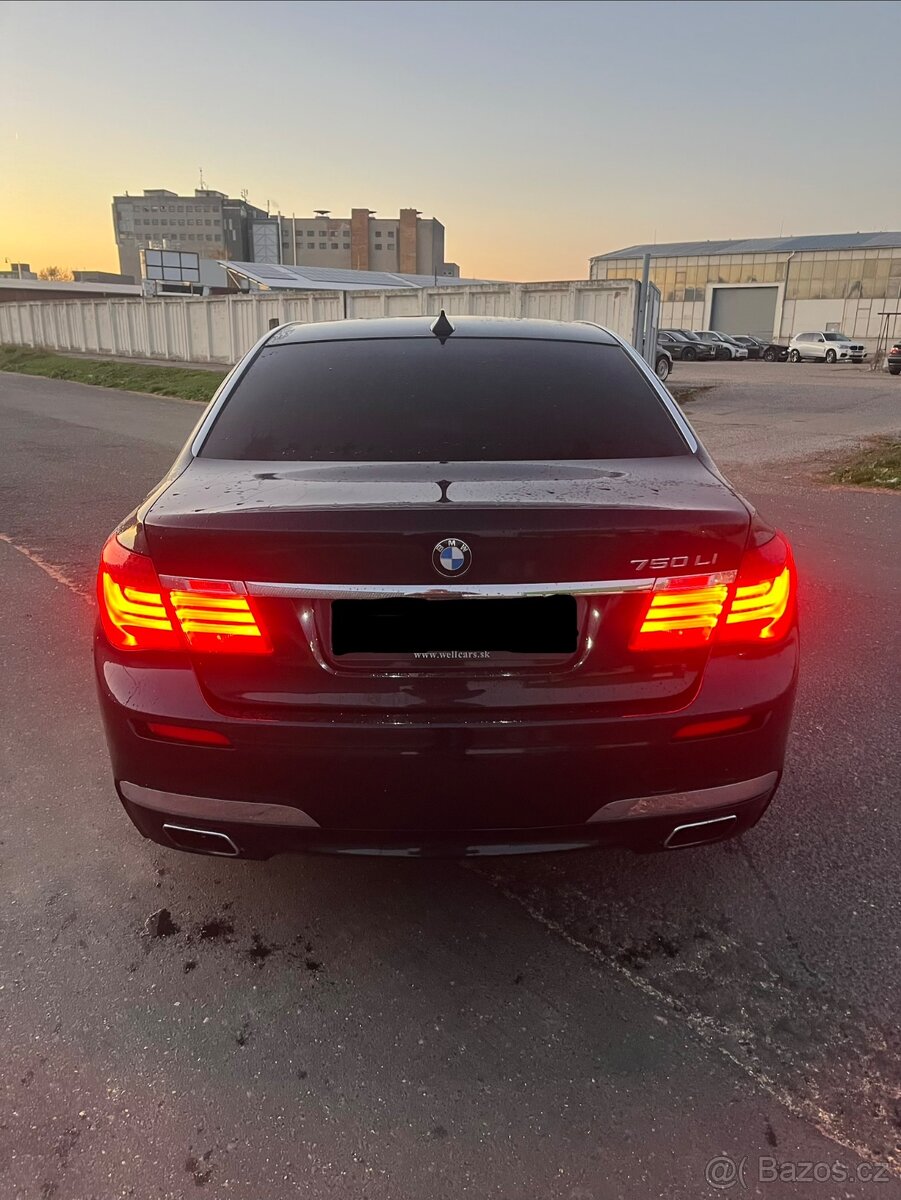 ✅ F02 750Li X-drive M packet na diely ✅ - 4