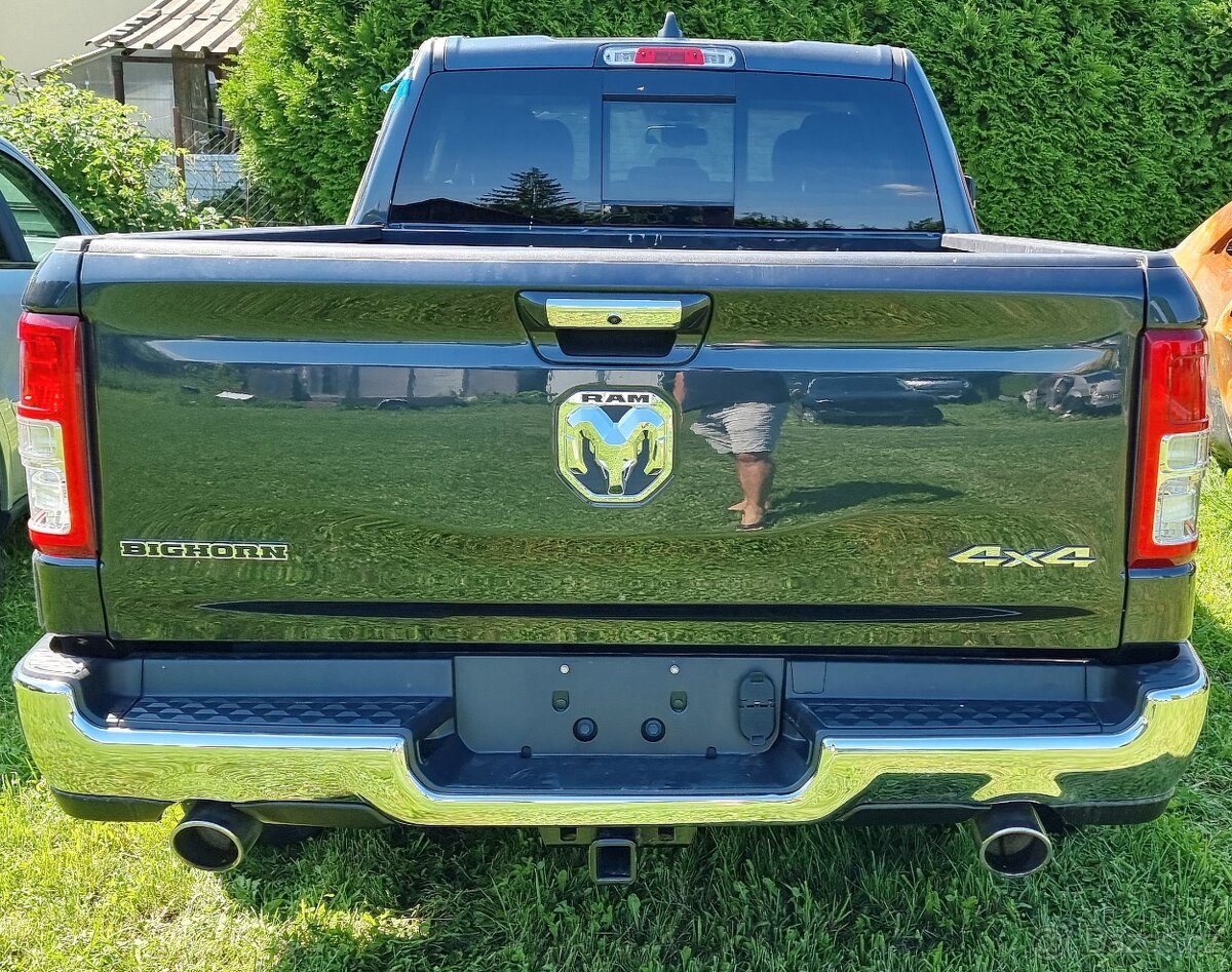 Dodge Ram 2019 Nový model 5.7 Hemi ND - 4