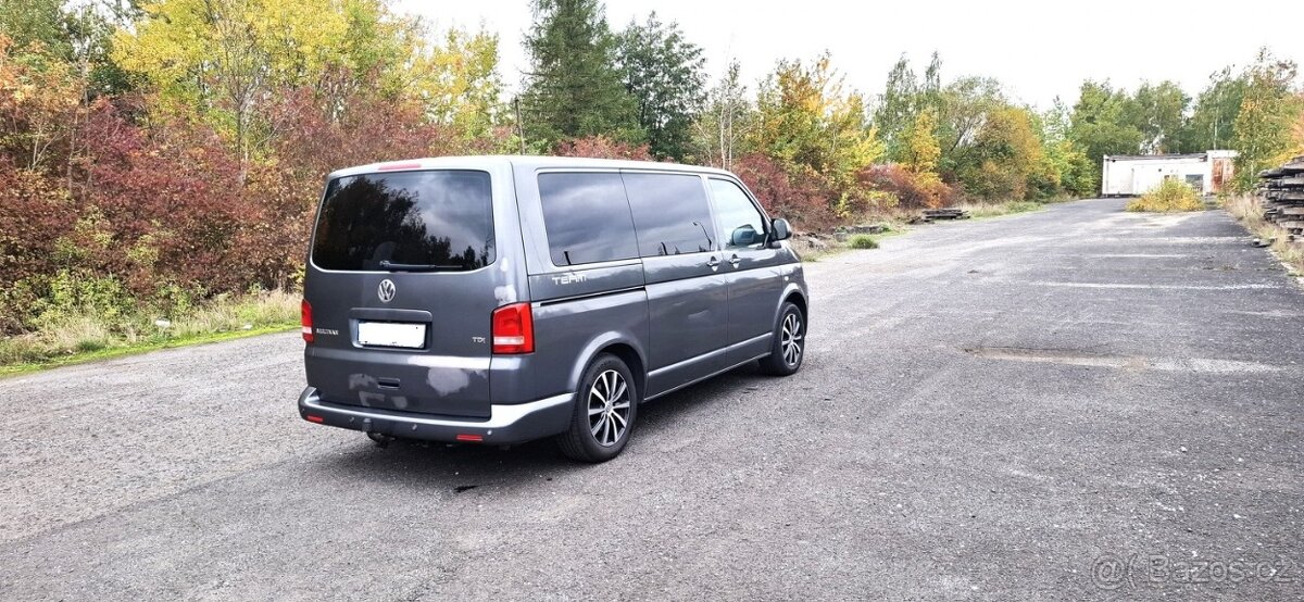 Volkswagen Multivan 2.0 103 Kw,7 - místné - 4