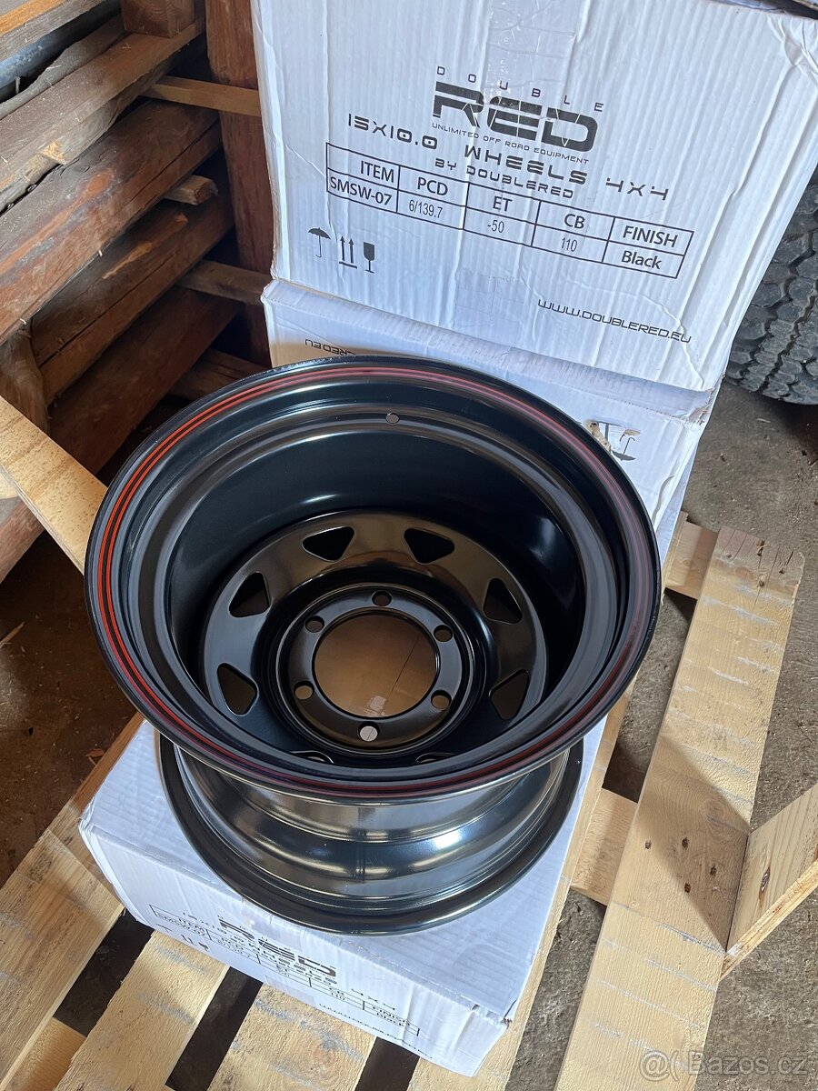 Maxxis Crawler 35x12,5 r15 et-50 10J