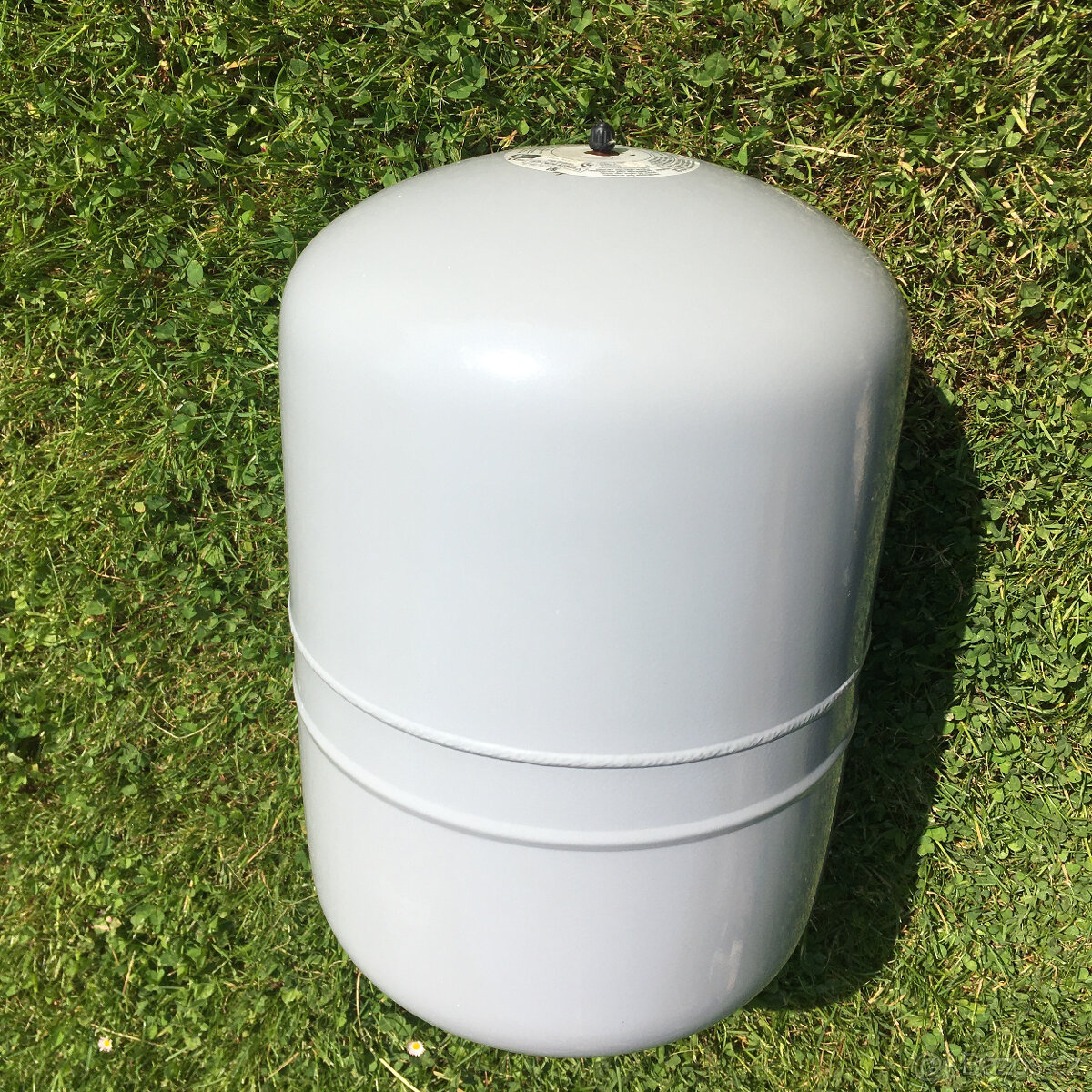 Expanzní nádoba NG 25 šedá, 6/1,5 bar Reflex - 4