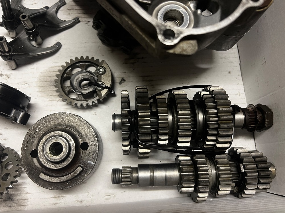 Díly motoru yamaha YZ250F 2008