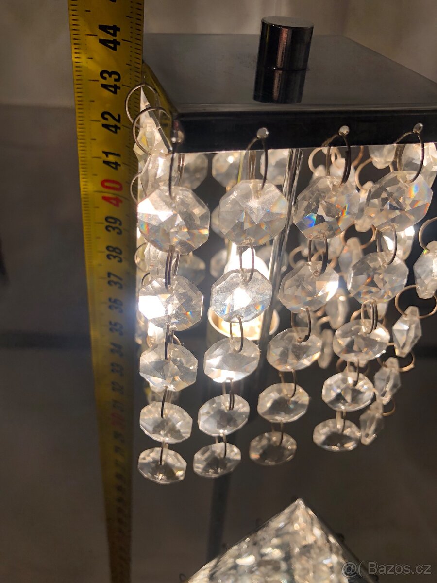 Krásná křišťálová stolní lampa a závěsná lampička - 4