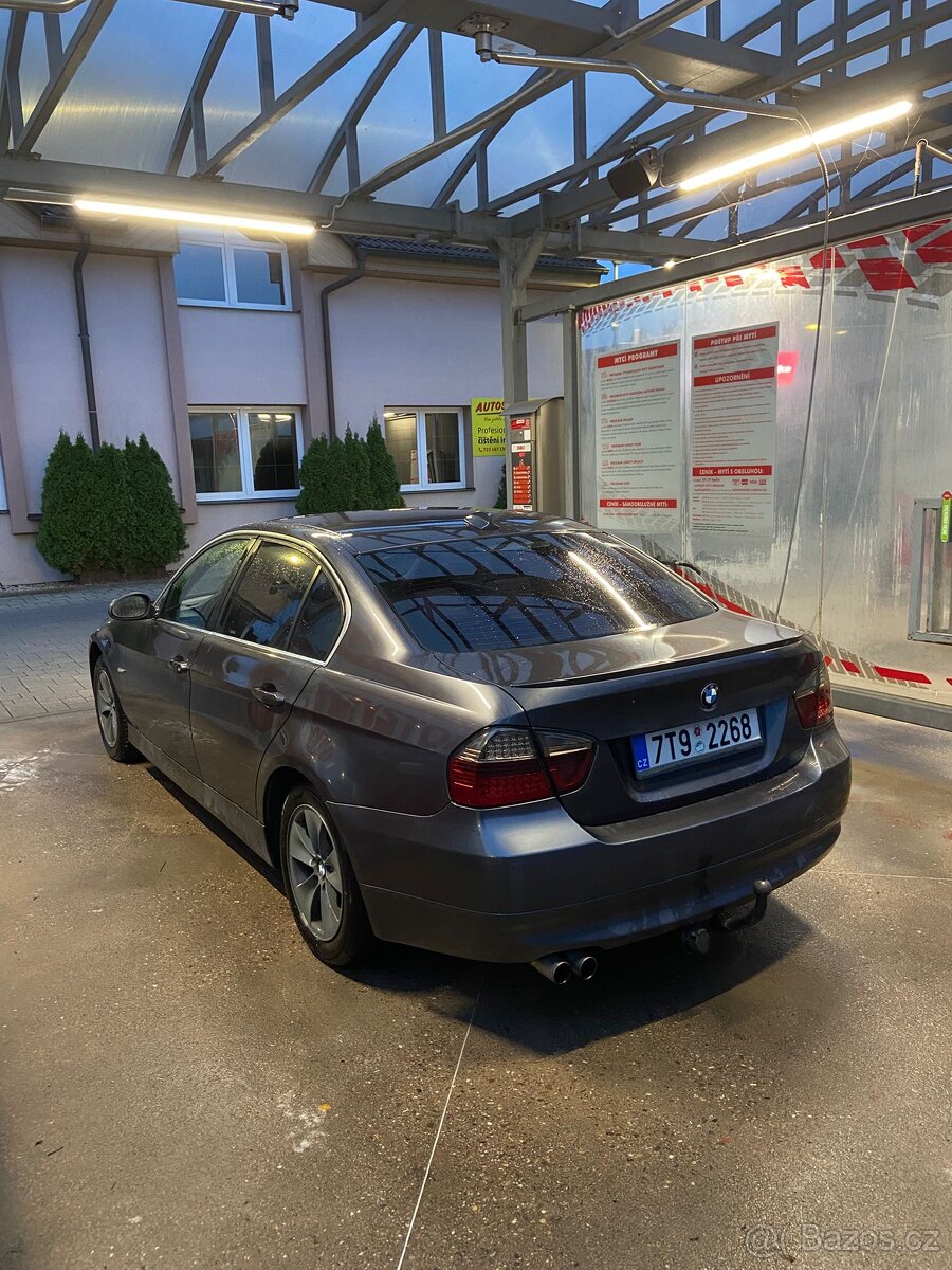 Bmw e90 325i N52 - 4