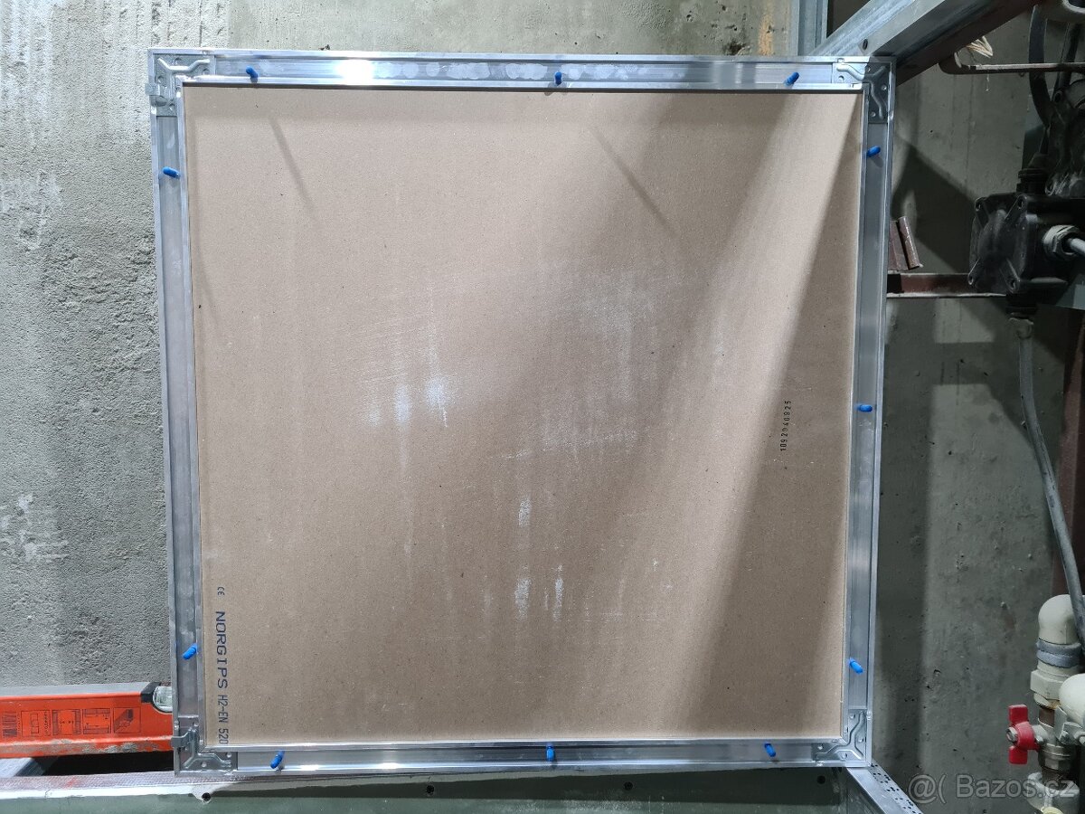 Revizní dvířka 60x60 - 4