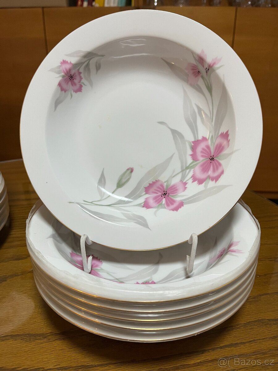 Sada talířů 18ks - 4