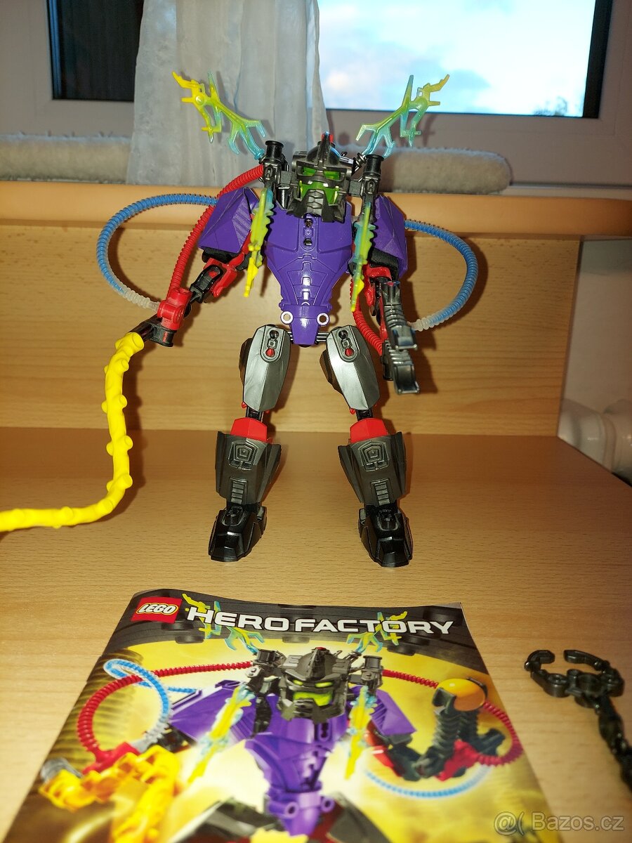 Lego Hero Factory - 4