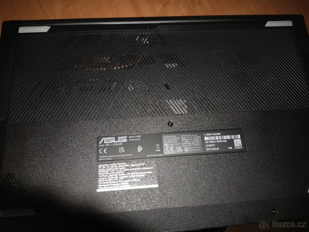 Asus VivoBook Go 15 - 4