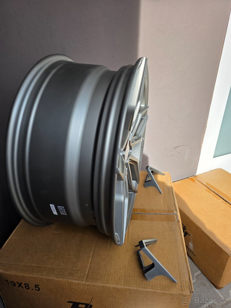 Bj wheels 5x120 r19 Nove - 4